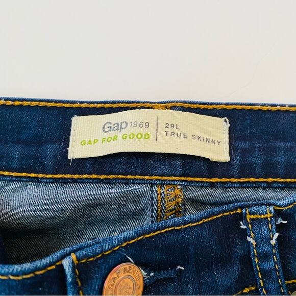 GAP | True Skinny Dark Wash Long Length GUC 29L - Picture 6 of 8